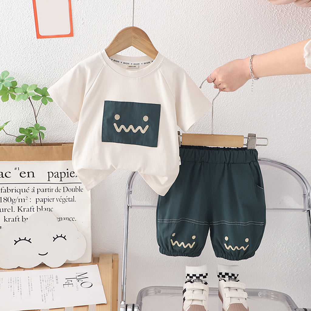Boys Contrast Applique T-Shirt With Dark Green Shorts Set 2 pc. Sets Green 1-2 Y
