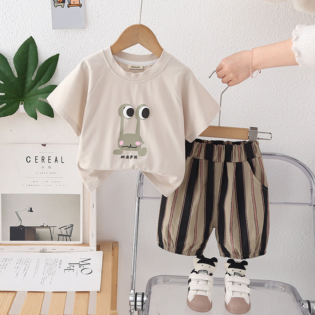 Boys Green Cartoon Printed Raglan Sleeves T-Shirt With Striped Bermudas Set 2 pc. Sets Green 1-2 Y