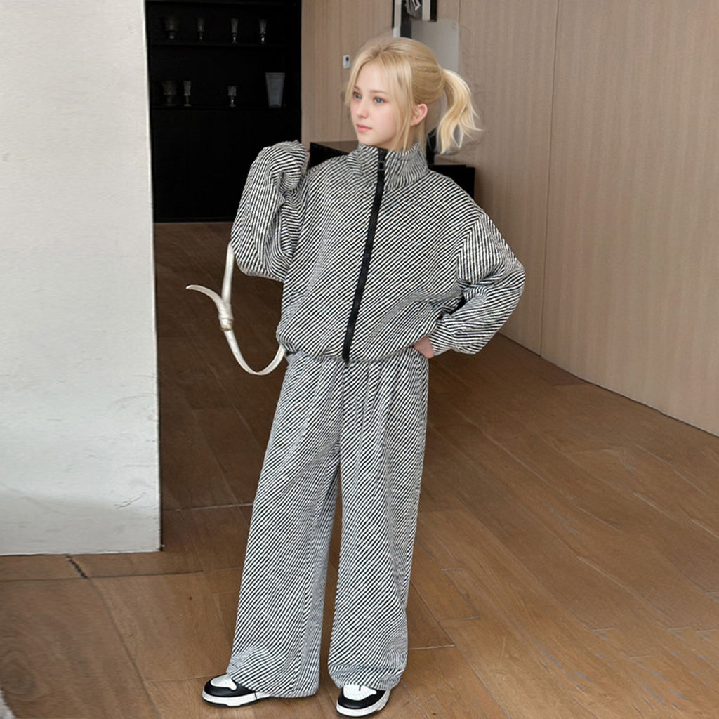 Girls Black Diagonal Stripes Front Zipper Jacket With Pants Winter Co-ord Set 2 pc. Sets