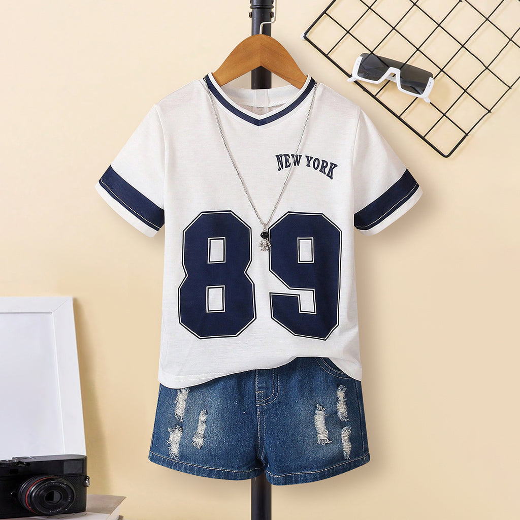 Boys White Alphanumeric Printed V-Neck T-Shirt Tshirts White 3-4 Y
