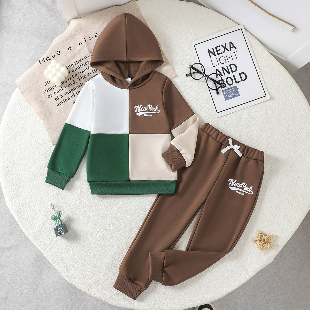 Boys Brown Typographic Printed Hooded Sweatshirt With Joggers Winter Sets 2 pc. Sets Brown 3-4 Y