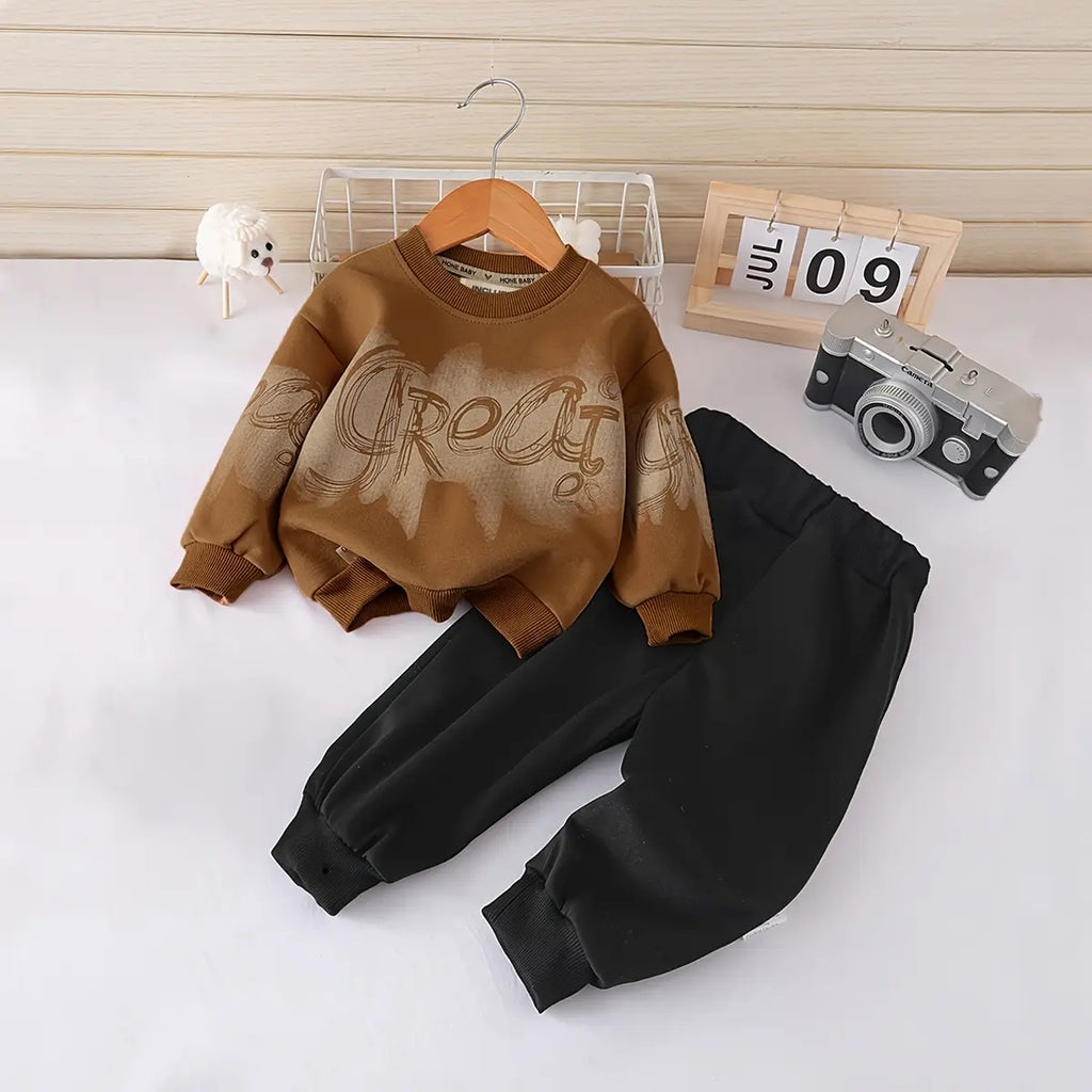 Boys Brown Typographic Printed Sweatshirt With Jogger Sets Sets Brown 1-2 Y