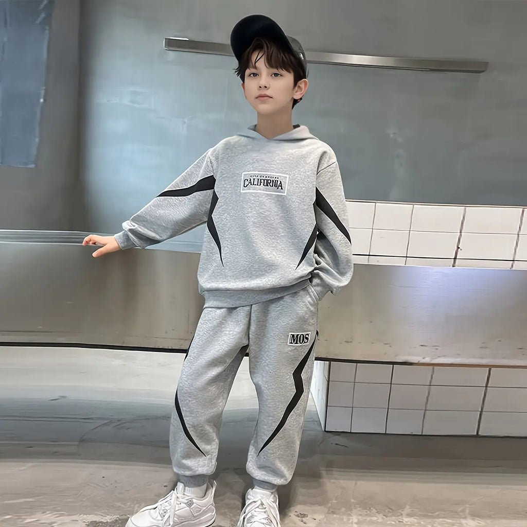 Boys Grey Typographic Printed Hooded Sweatshirt With Jogger Sets Sets Grey 5-6 Y