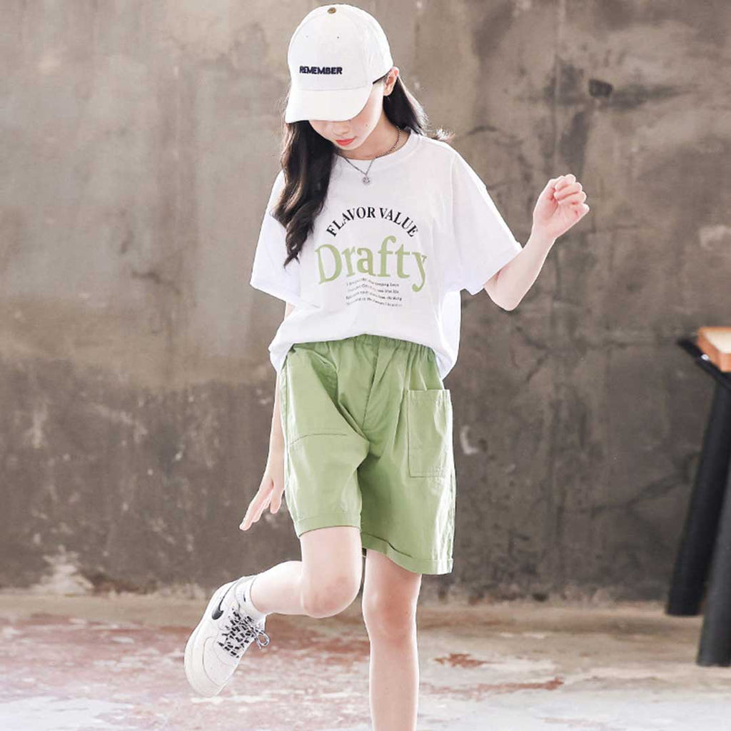 Girls Short Sleeve Printed T-Shirt With Shorts Set 2 pc. Sets White 5-6 Y 