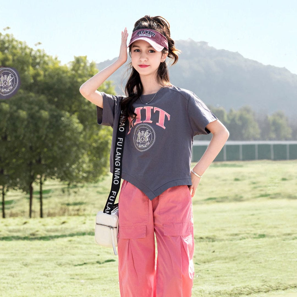 Girls Asymmetrical Printed T-Shirt With Cargo Set Sets Red 6-7 Y 