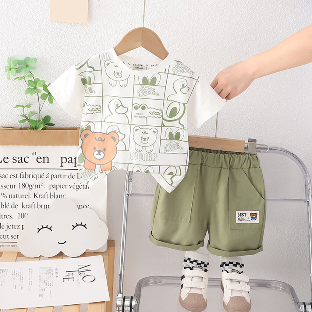 Boys Short Sleeves Animal Printed T-Shirt With Green Shorts Set 2 pc. Sets Green 1-2 Y