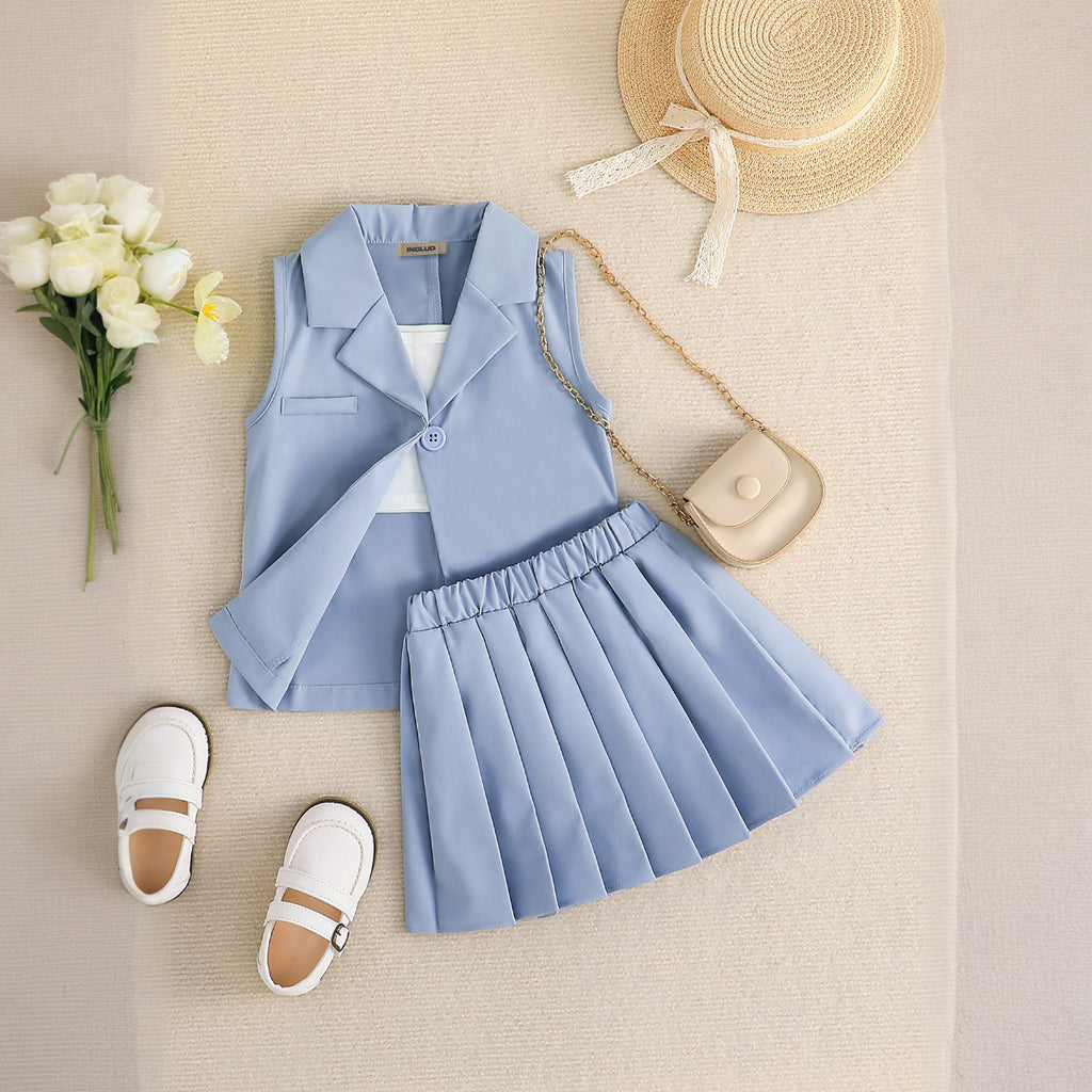 Girls Grey Sleeveless Jacket With Pleated Skirts Set 2 pc. Sets Grey 3-4 Y