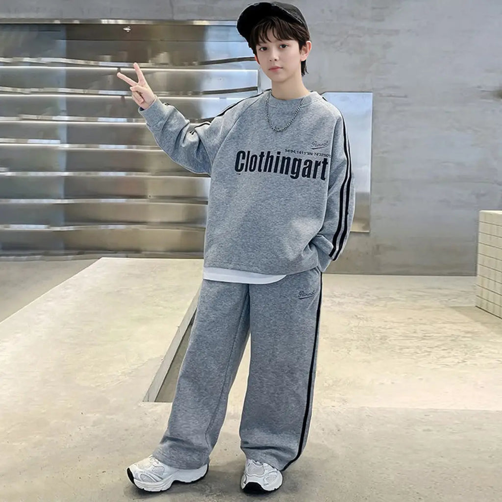 Boys Grey Typographic Printed Sweatshirt With Pants Set Sets Grey 5-6 Y