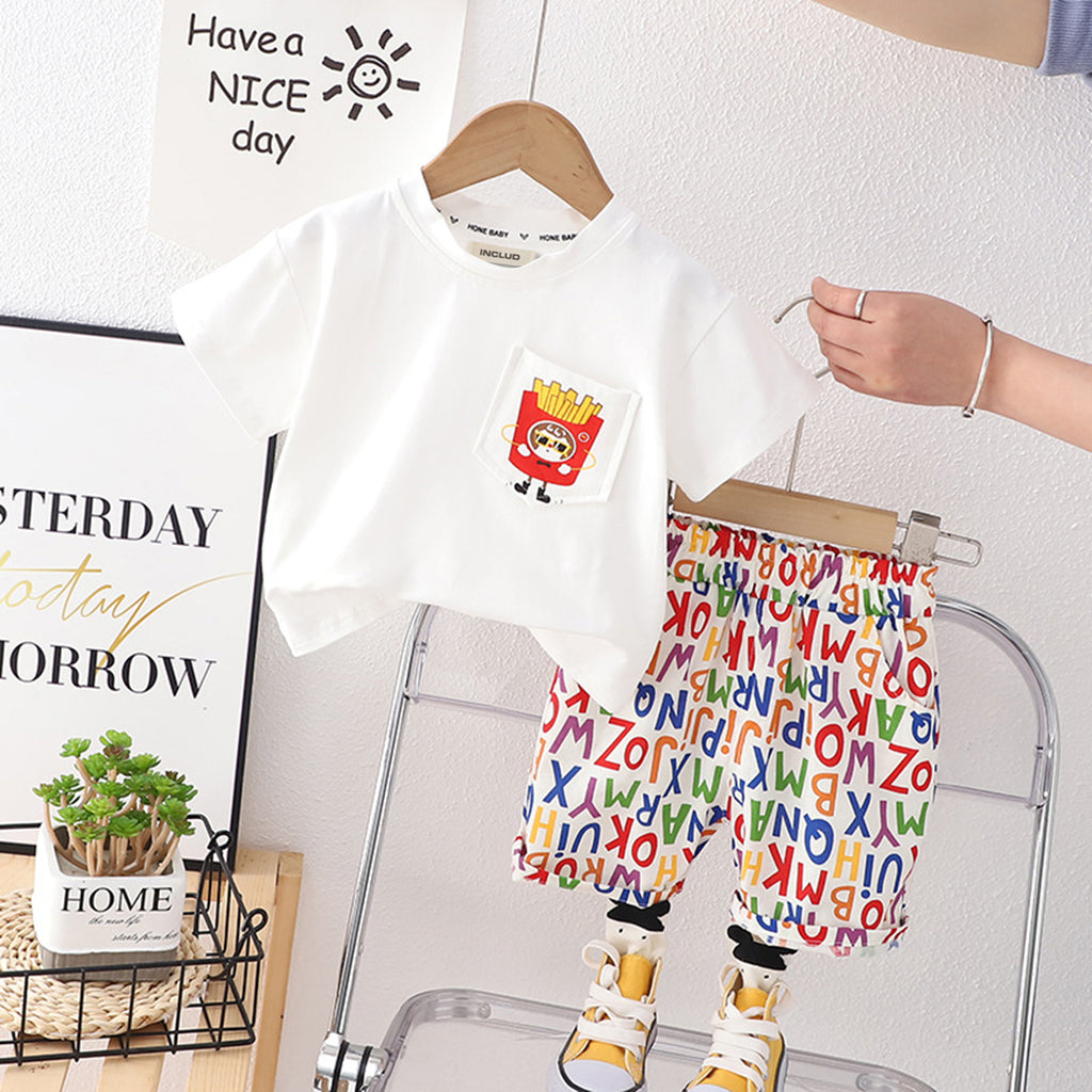 Boys Pocket Printed T-Shirt With Printed Shorts Sets White 1-2 Y 