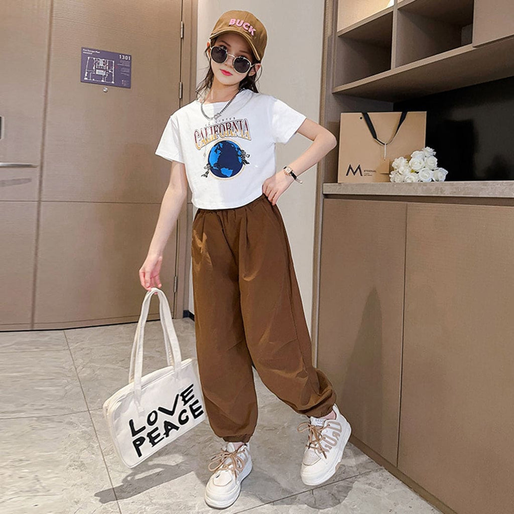 Girls White Graphic Print T-Shirt With Elasticated Jogger Sets White 3-4 Y 