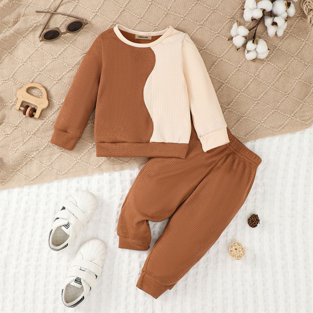 Boys Brown Full Sleeves Sweatshirt with Trouser Set Sets Brown 6-9 M 