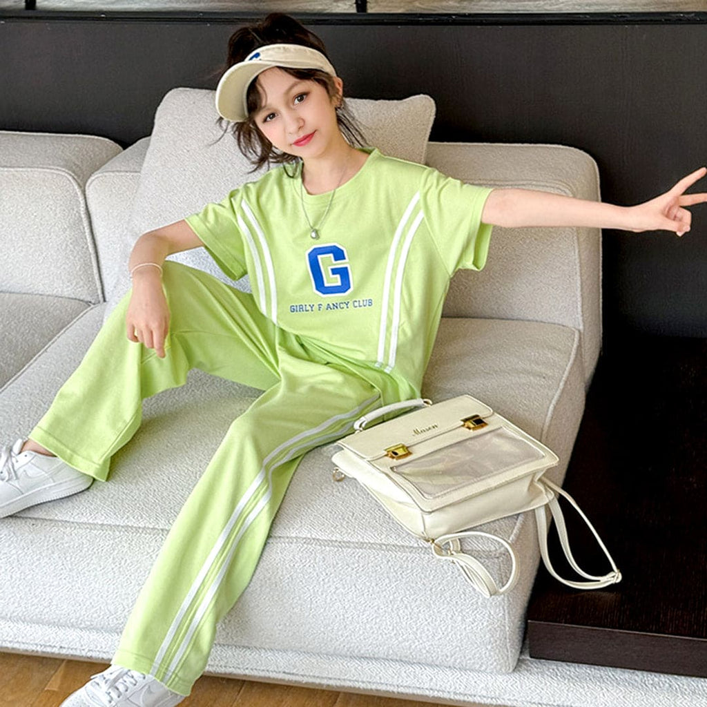 Girls Green Short Sleeve Graphic T-Shirt With Knitted Trouser Sets Green 6-7 Y