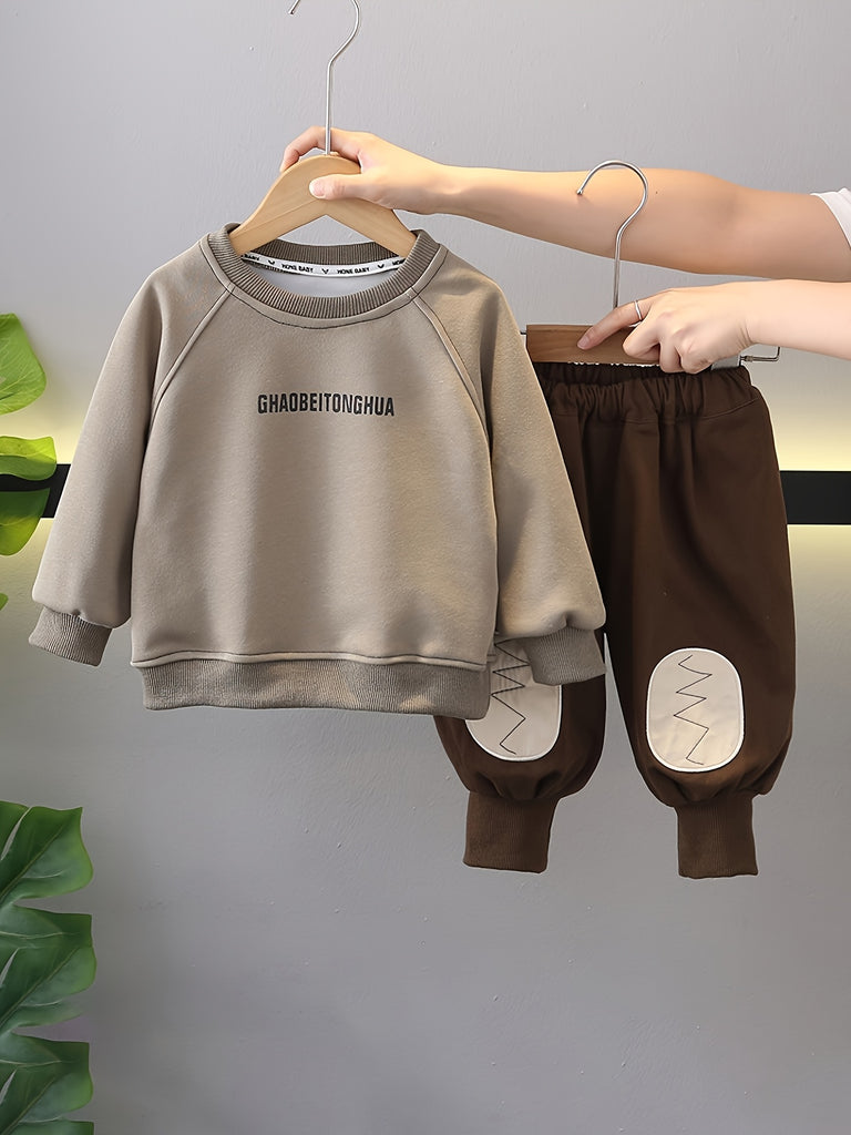 Boys Grey Typographic Printed Sweatshirt With Jogger Sets Sets Grey 1-2 Y