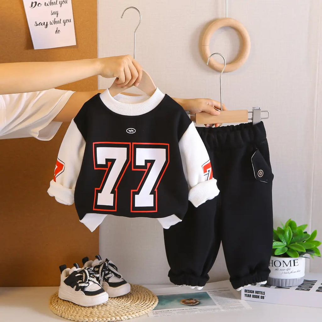 Boys Black Number 77 Printed Sweatshirt With Jogger Sets Sets Black 1-2 Y