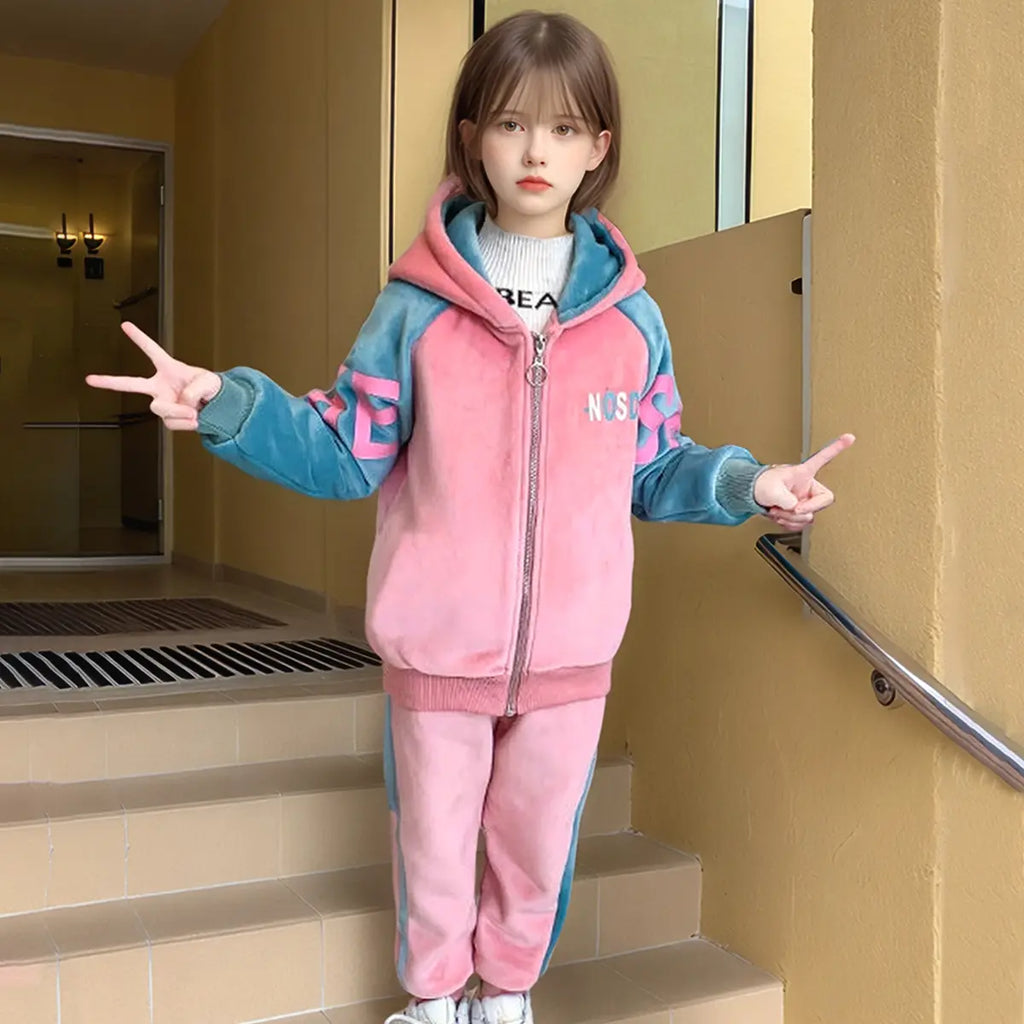 Girls Pink Typographic Printed Hooded Zipper Jacket With Jogger Sets Sets Pink 5-6 Y