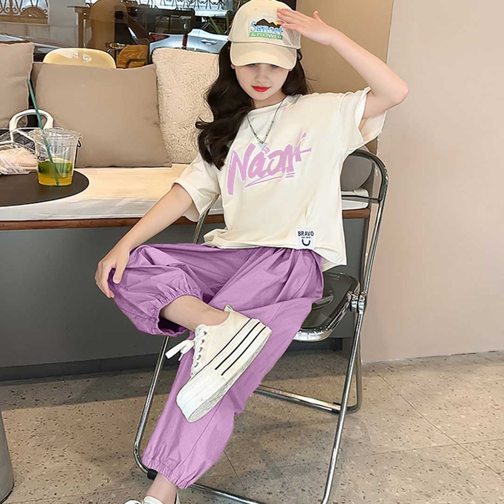 Girls Short Sleeve Naomi Print T-Shirt With Pants Set 2 pc. Sets Purple 5-6 Y 